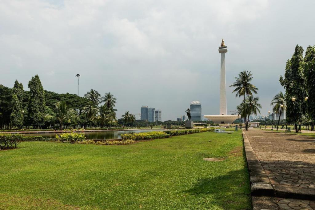 Hotel Oyo 3894 Karunia Muslim Syariah à Jakarta Extérieur photo